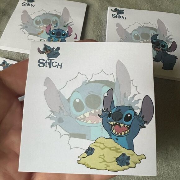 Disney Stitch Notepad Set - Picture 6 of 6